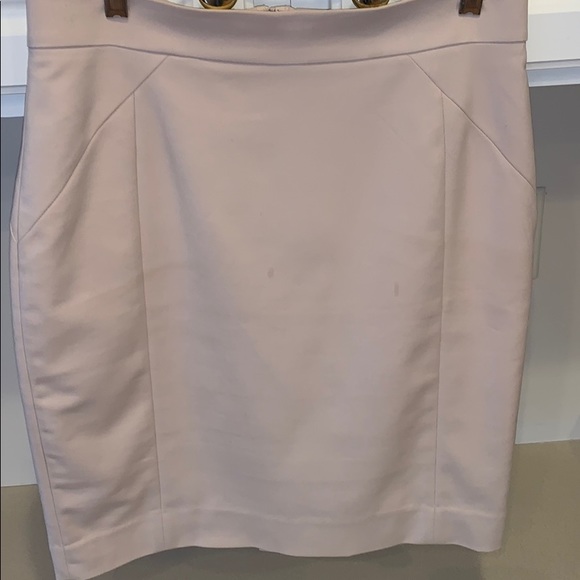 NWT H&M Light Tan Pencil Skirt back zip closure - Picture 6 of 9